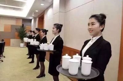 曲江會(huì)展啟動(dòng)“年會(huì)”模式！“會(huì)小二”五星級(jí)服務(wù)等你來(lái)體驗(yàn)